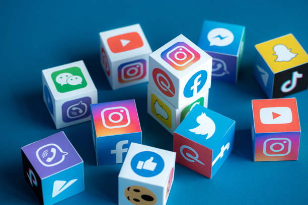 Exploring Patreon, YouTube Memberships, and Social Media Subscriptions: Monetizing Content in the Digital Age